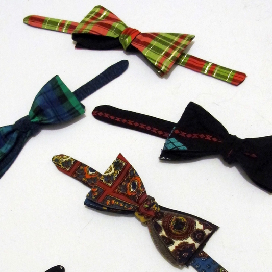 Une collection de noeud papillons